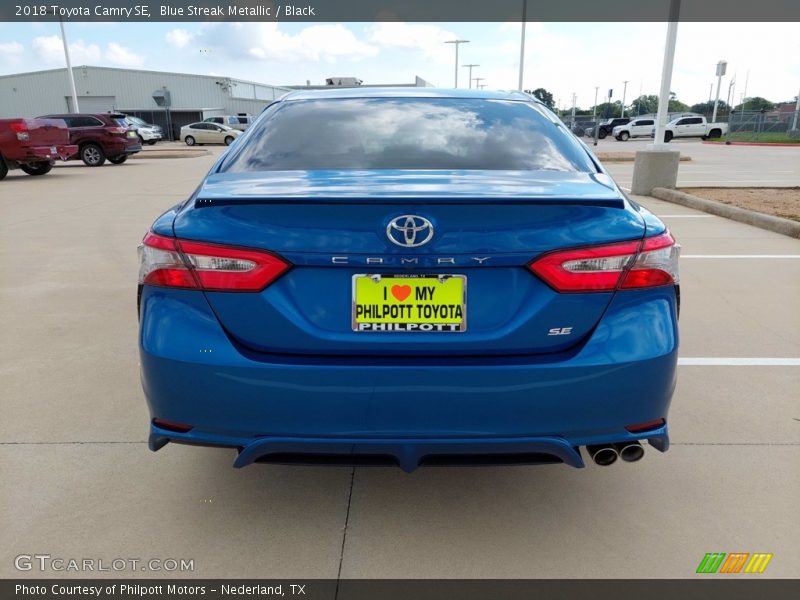 Blue Streak Metallic / Black 2018 Toyota Camry SE