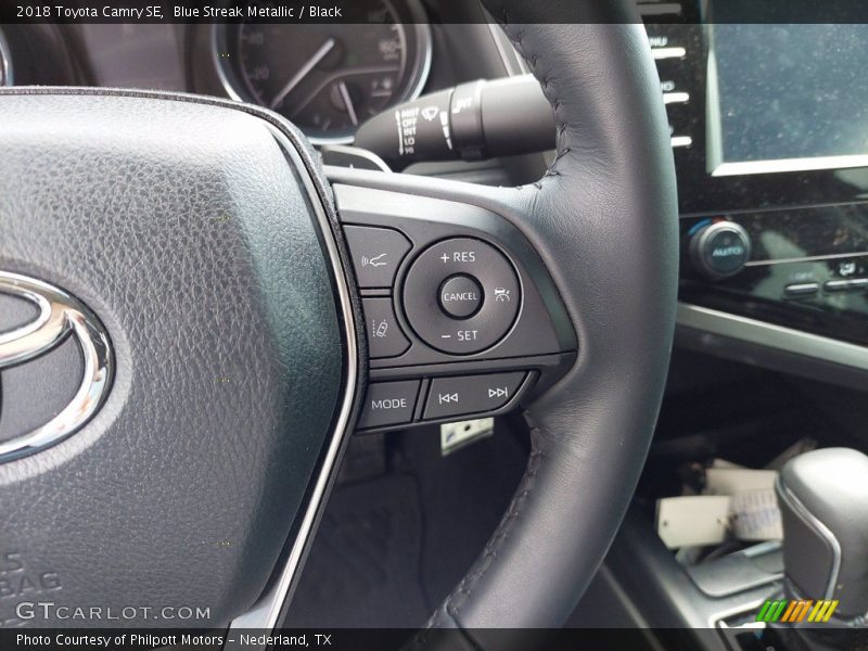 Blue Streak Metallic / Black 2018 Toyota Camry SE