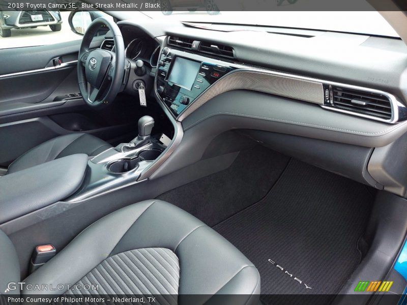 Blue Streak Metallic / Black 2018 Toyota Camry SE