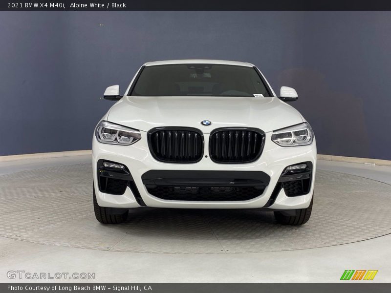 Alpine White / Black 2021 BMW X4 M40i