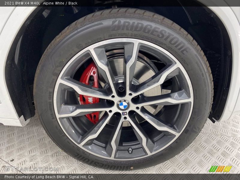 Alpine White / Black 2021 BMW X4 M40i