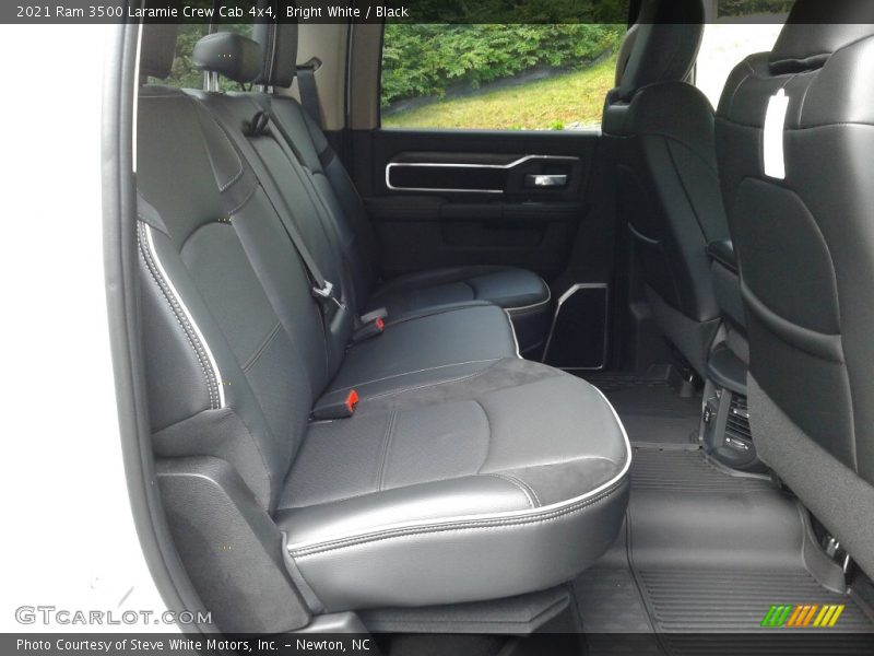 Bright White / Black 2021 Ram 3500 Laramie Crew Cab 4x4