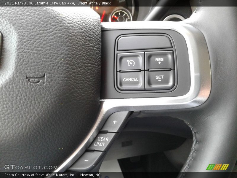 Bright White / Black 2021 Ram 3500 Laramie Crew Cab 4x4