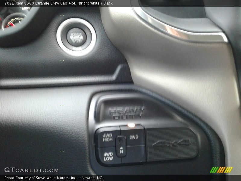 Bright White / Black 2021 Ram 3500 Laramie Crew Cab 4x4