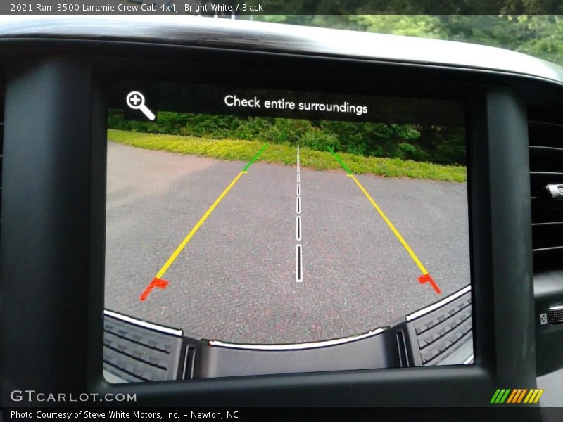 Bright White / Black 2021 Ram 3500 Laramie Crew Cab 4x4