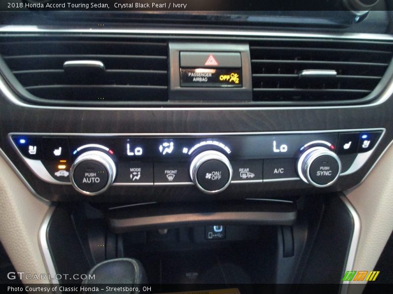 Crystal Black Pearl / Ivory 2018 Honda Accord Touring Sedan