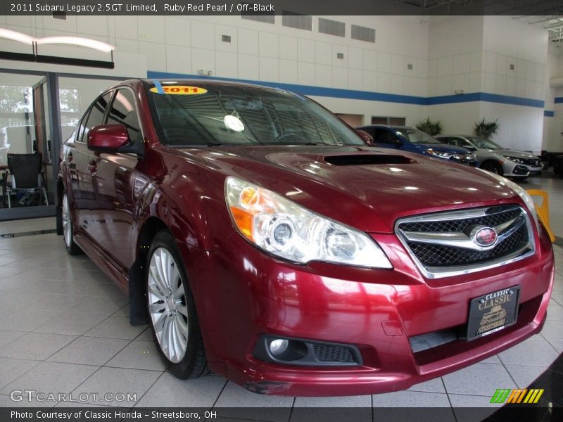 Front 3/4 View of 2011 Legacy 2.5GT Limited