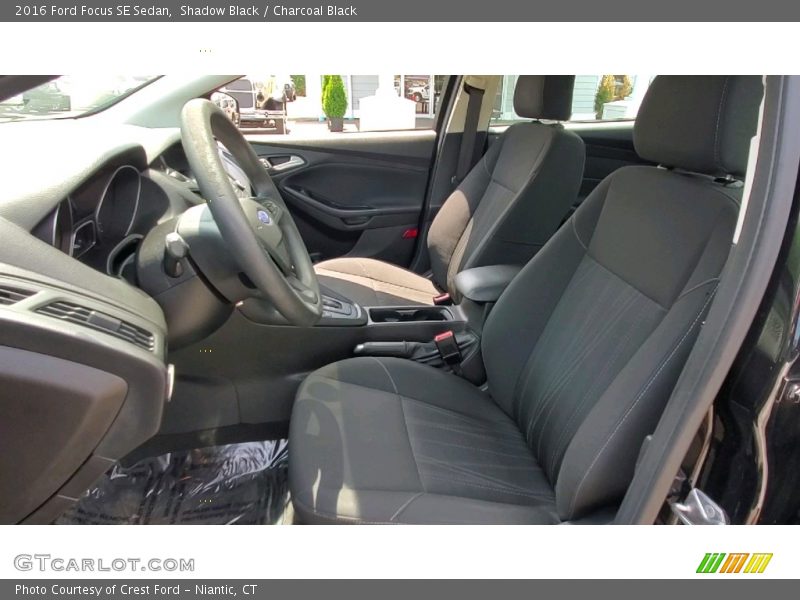 Shadow Black / Charcoal Black 2016 Ford Focus SE Sedan
