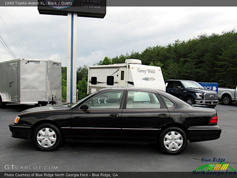 Black / Quartz 1999 Toyota Avalon XL
