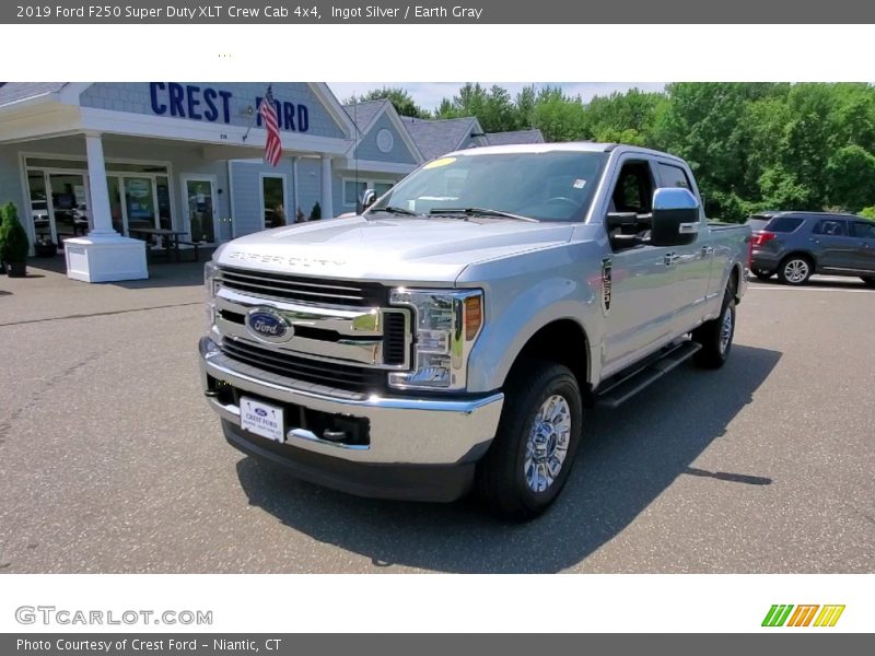 Ingot Silver / Earth Gray 2019 Ford F250 Super Duty XLT Crew Cab 4x4