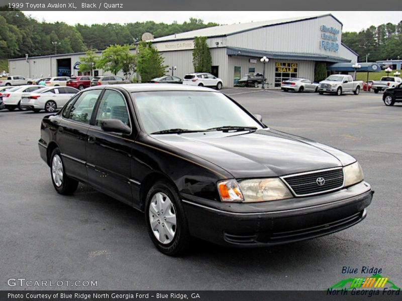 Black / Quartz 1999 Toyota Avalon XL