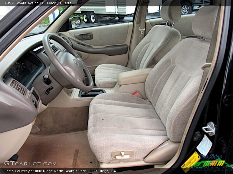 Black / Quartz 1999 Toyota Avalon XL