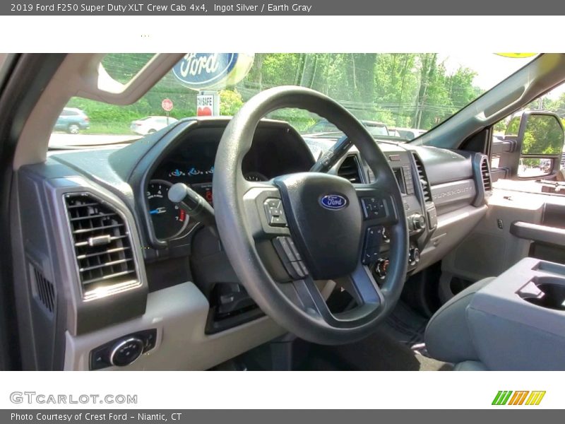 Ingot Silver / Earth Gray 2019 Ford F250 Super Duty XLT Crew Cab 4x4