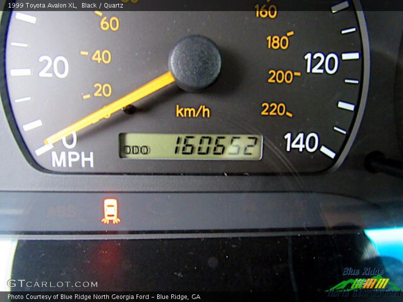 Black / Quartz 1999 Toyota Avalon XL