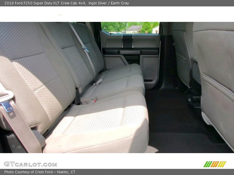 Ingot Silver / Earth Gray 2019 Ford F250 Super Duty XLT Crew Cab 4x4