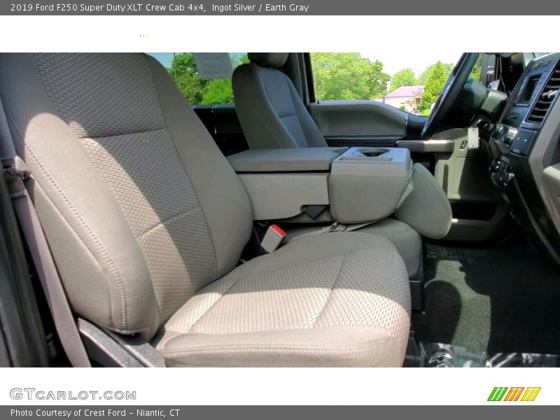 Ingot Silver / Earth Gray 2019 Ford F250 Super Duty XLT Crew Cab 4x4