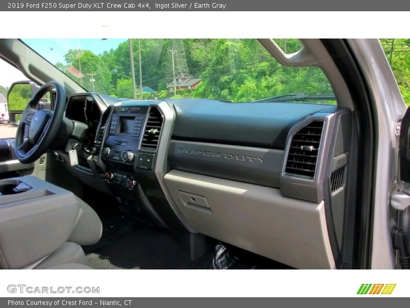 Ingot Silver / Earth Gray 2019 Ford F250 Super Duty XLT Crew Cab 4x4