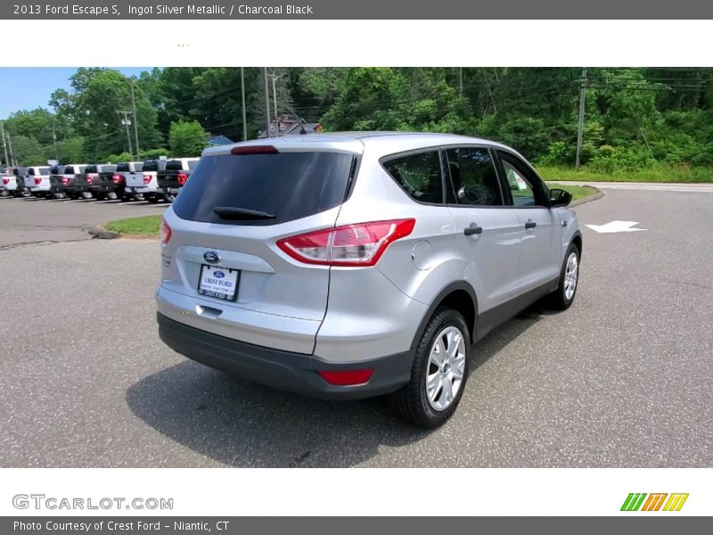 Ingot Silver Metallic / Charcoal Black 2013 Ford Escape S