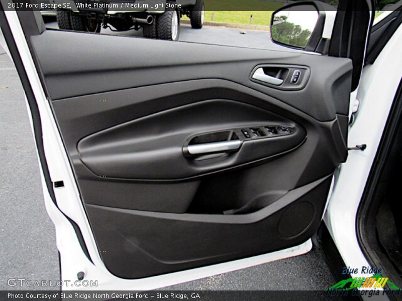 White Platinum / Medium Light Stone 2017 Ford Escape SE