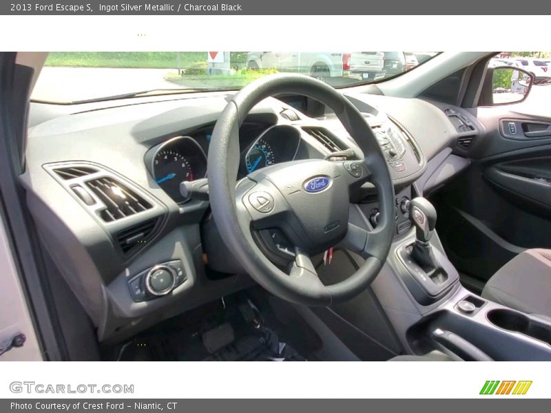 Ingot Silver Metallic / Charcoal Black 2013 Ford Escape S