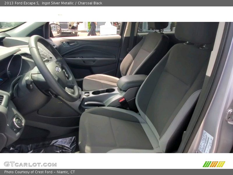 Ingot Silver Metallic / Charcoal Black 2013 Ford Escape S