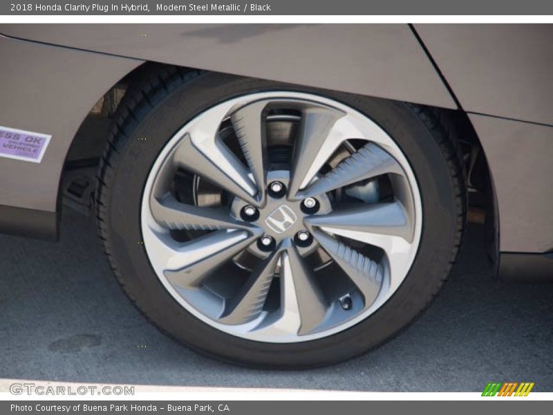 Modern Steel Metallic / Black 2018 Honda Clarity Plug In Hybrid