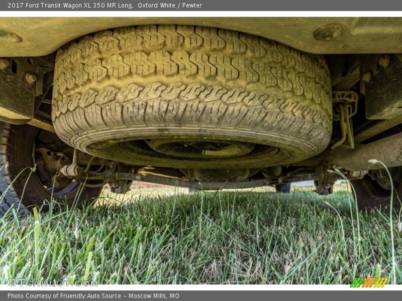Oxford White / Pewter 2017 Ford Transit Wagon XL 350 MR Long