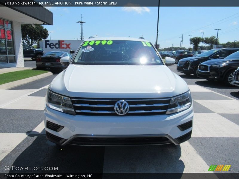 Pure White / Storm Gray 2018 Volkswagen Tiguan SE 4MOTION