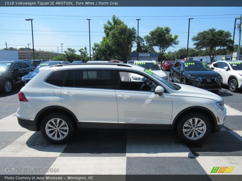 Pure White / Storm Gray 2018 Volkswagen Tiguan SE 4MOTION