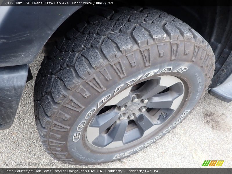 Bright White / Black/Red 2019 Ram 1500 Rebel Crew Cab 4x4