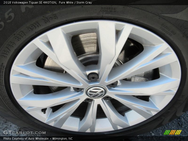 Pure White / Storm Gray 2018 Volkswagen Tiguan SE 4MOTION