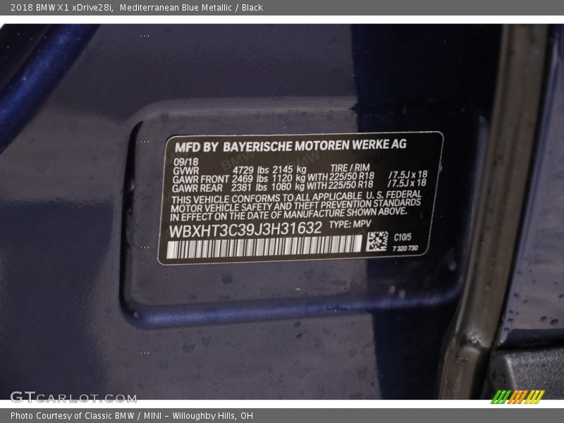 Mediterranean Blue Metallic / Black 2018 BMW X1 xDrive28i