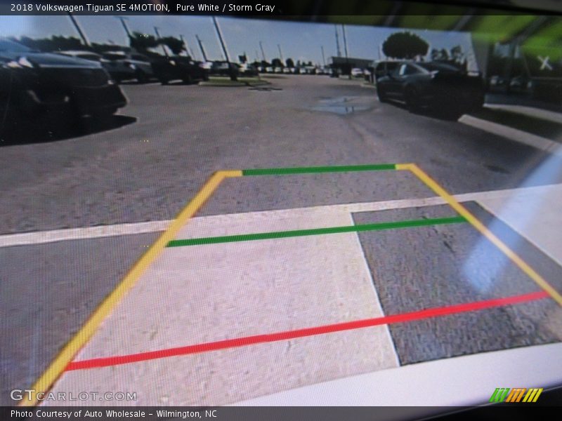 Pure White / Storm Gray 2018 Volkswagen Tiguan SE 4MOTION
