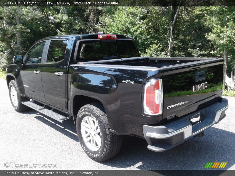 Onyx Black / Cocoa/­Dune 2017 GMC Canyon SLT Crew Cab 4x4