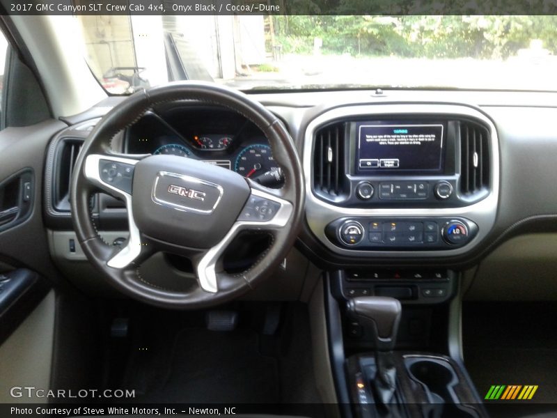 Onyx Black / Cocoa/­Dune 2017 GMC Canyon SLT Crew Cab 4x4