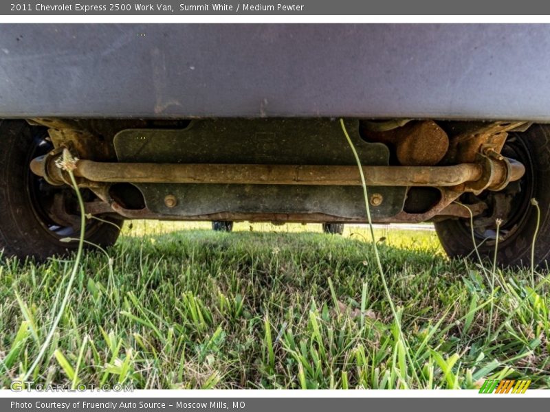 Summit White / Medium Pewter 2011 Chevrolet Express 2500 Work Van