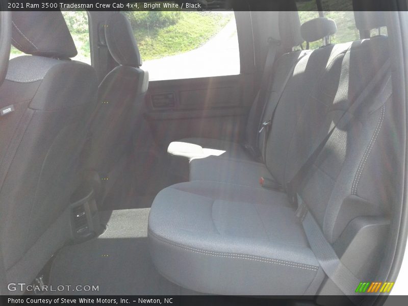 Bright White / Black 2021 Ram 3500 Tradesman Crew Cab 4x4