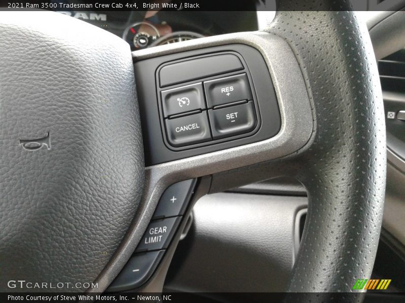 Bright White / Black 2021 Ram 3500 Tradesman Crew Cab 4x4