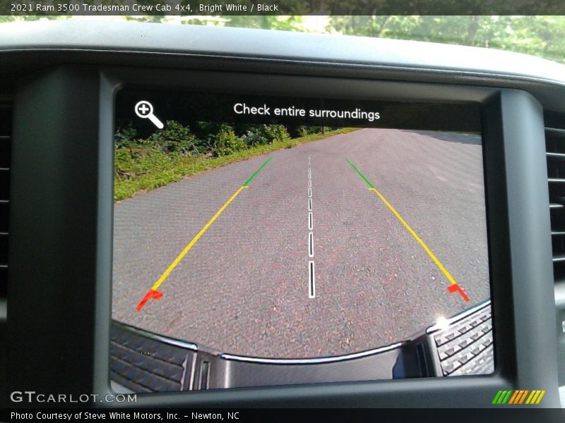 Bright White / Black 2021 Ram 3500 Tradesman Crew Cab 4x4