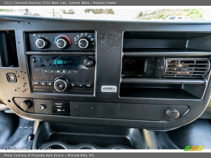 Summit White / Medium Pewter 2011 Chevrolet Express 2500 Work Van