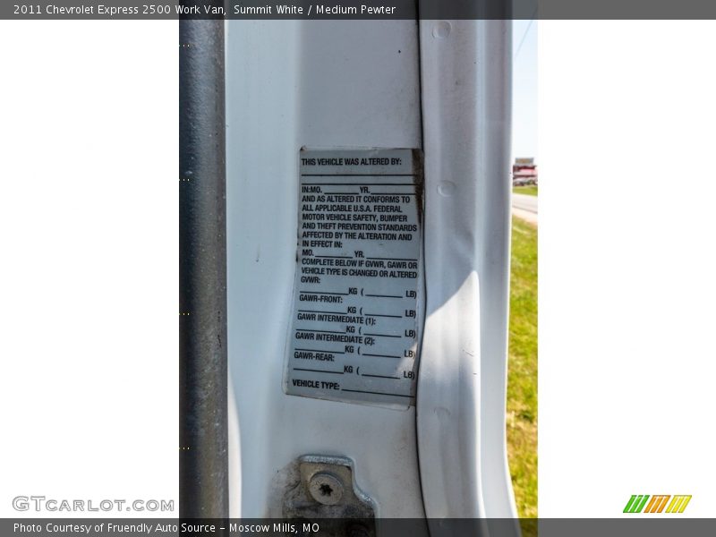 Summit White / Medium Pewter 2011 Chevrolet Express 2500 Work Van