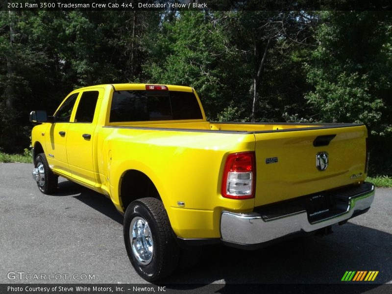 Detonator Yellow / Black 2021 Ram 3500 Tradesman Crew Cab 4x4