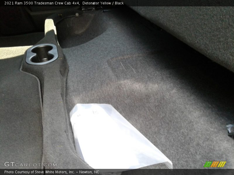 Detonator Yellow / Black 2021 Ram 3500 Tradesman Crew Cab 4x4