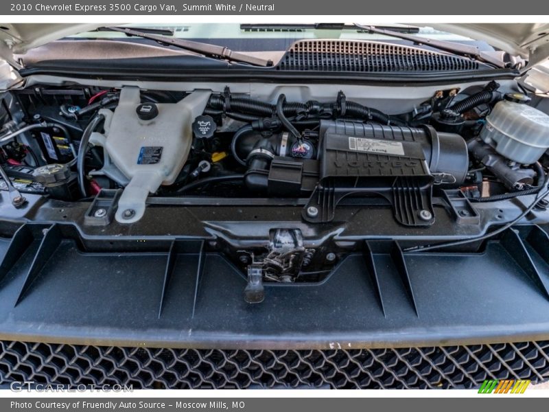 Summit White / Neutral 2010 Chevrolet Express 3500 Cargo Van