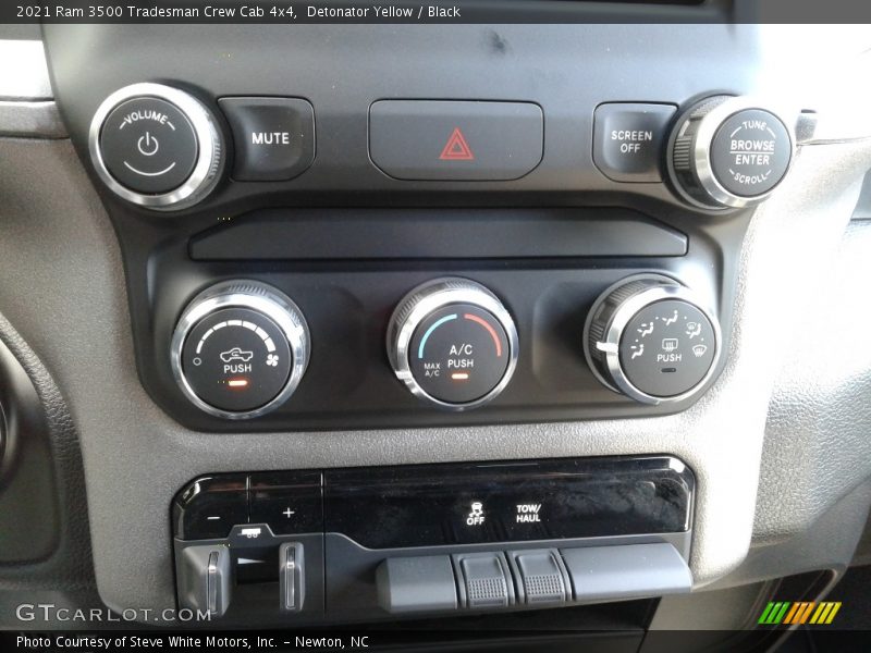 Detonator Yellow / Black 2021 Ram 3500 Tradesman Crew Cab 4x4