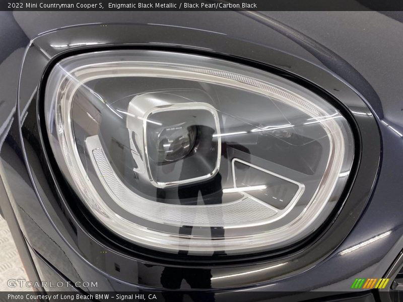 Enigmatic Black Metallic / Black Pearl/Carbon Black 2022 Mini Countryman Cooper S