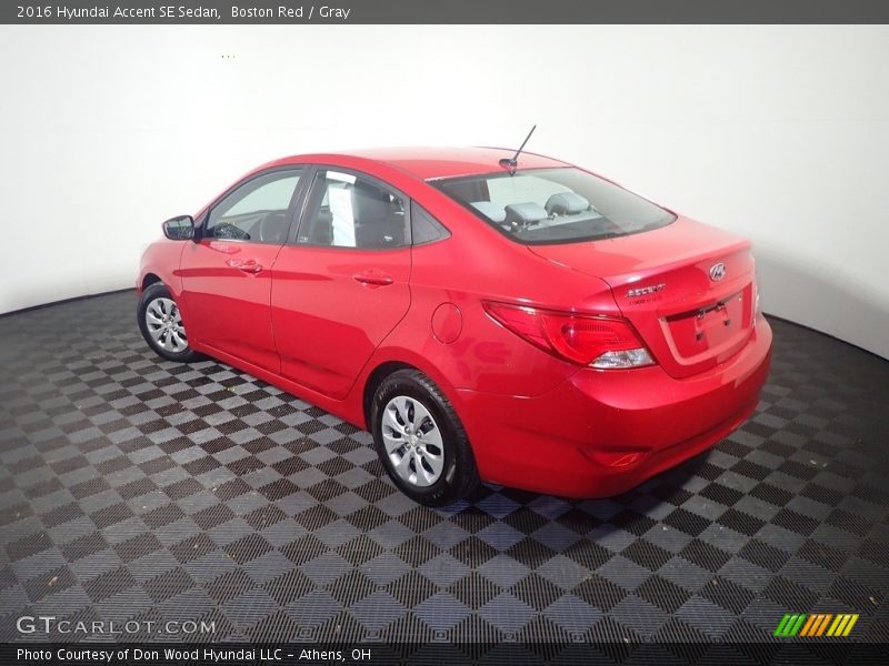 Boston Red / Gray 2016 Hyundai Accent SE Sedan