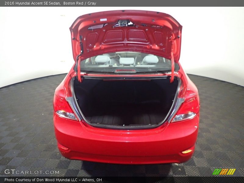 Boston Red / Gray 2016 Hyundai Accent SE Sedan
