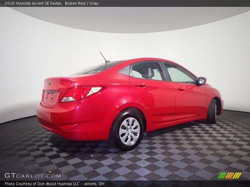 Boston Red / Gray 2016 Hyundai Accent SE Sedan