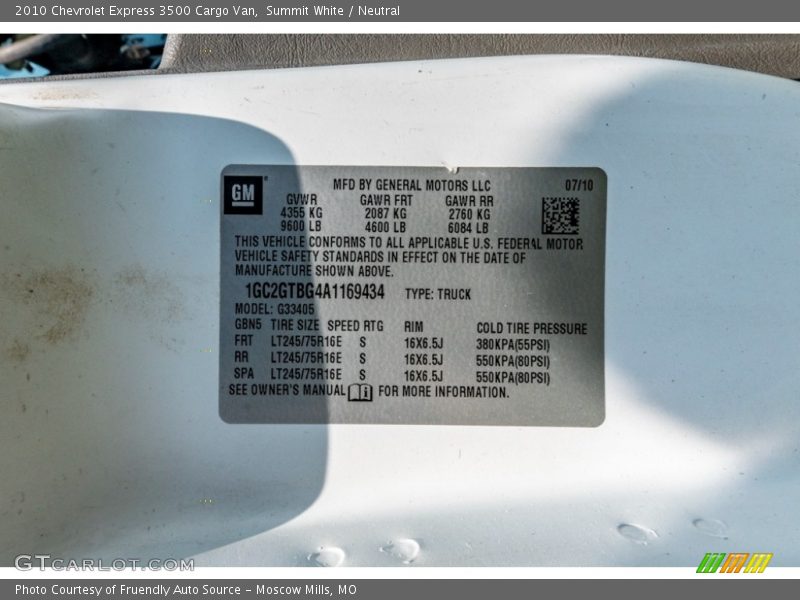 Summit White / Neutral 2010 Chevrolet Express 3500 Cargo Van